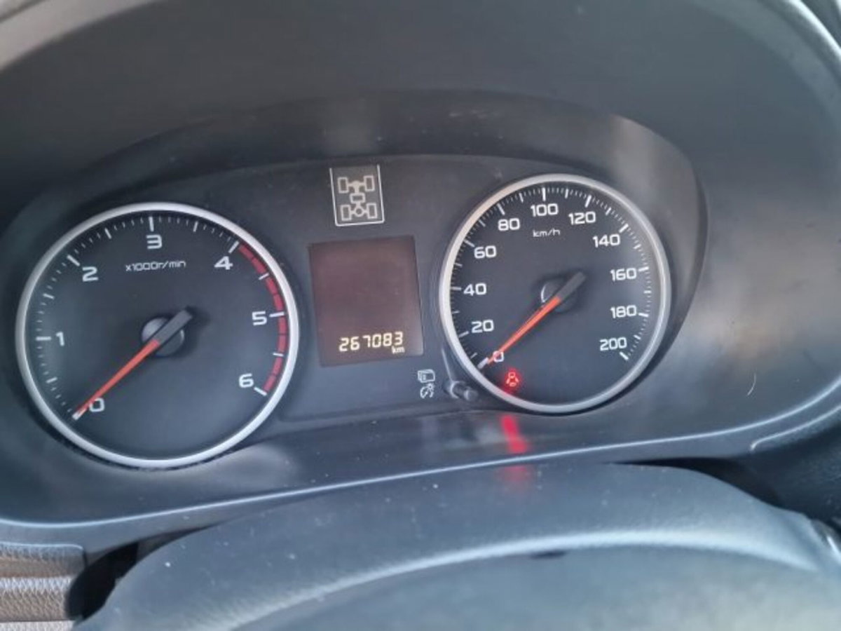 Fiat Fullback 2.4 180CV Cabina Estesa LX (11)