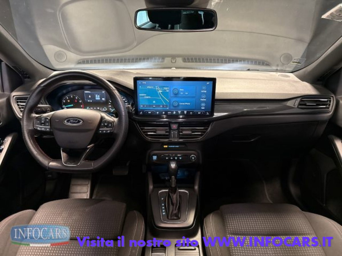 Ford Focus Station Wagon 1.0 EcoBoost Hybrid 155 CV SW ST-Line (11)