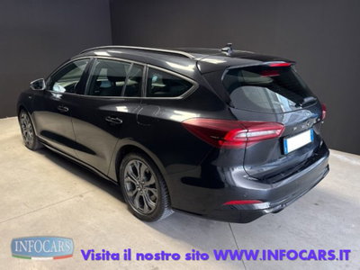 Ford Focus Station Wagon 1.0 EcoBoost Hybrid 155 CV SW ST-Line (2)