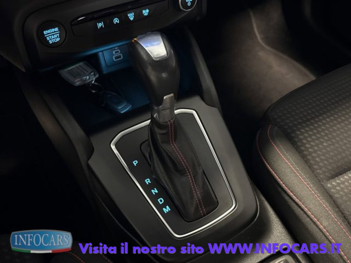 Ford Focus Station Wagon 1.0 EcoBoost Hybrid 155 CV SW ST-Line (20)