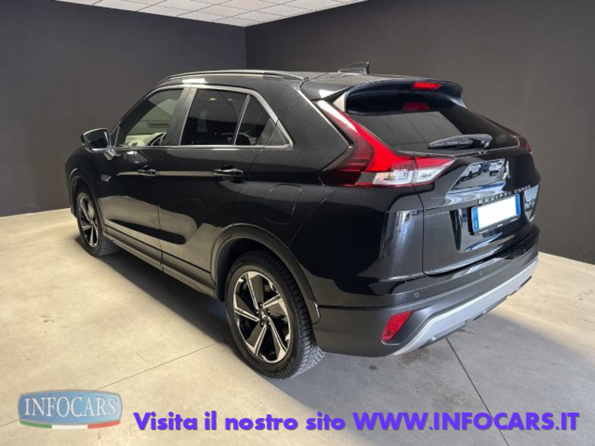Mitsubishi Eclipse Cross 2.4 phev Instyle sda pack 0 s-awc (2)