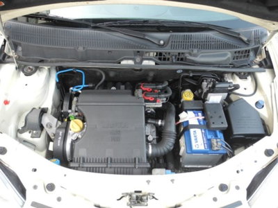 Lancia Ypsilon 16V Oro (13)