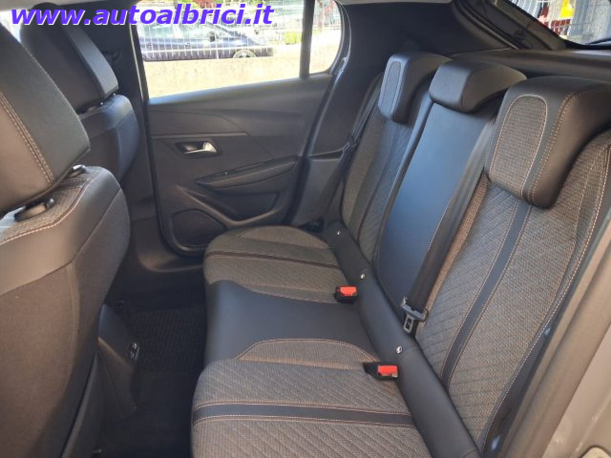 Peugeot 208 1.2 puretech Active s&s 100cv (19)