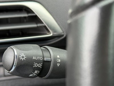 Peugeot 3008 BlueHDi 130 S&S EAT8 Allure Pack (14)