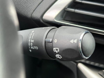 Peugeot 3008 BlueHDi 130 S&S EAT8 Allure Pack (15)