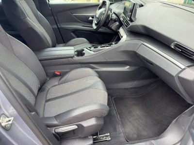 Peugeot 3008 BlueHDi 130 S&S EAT8 Allure Pack (9)