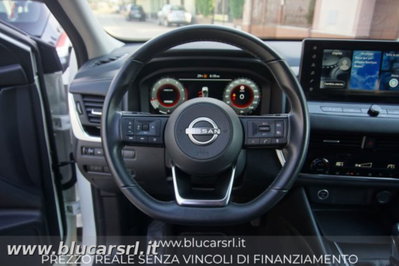 Nissan Qashqai 1.3 mhev N-Connecta 2wd 140cv (17)