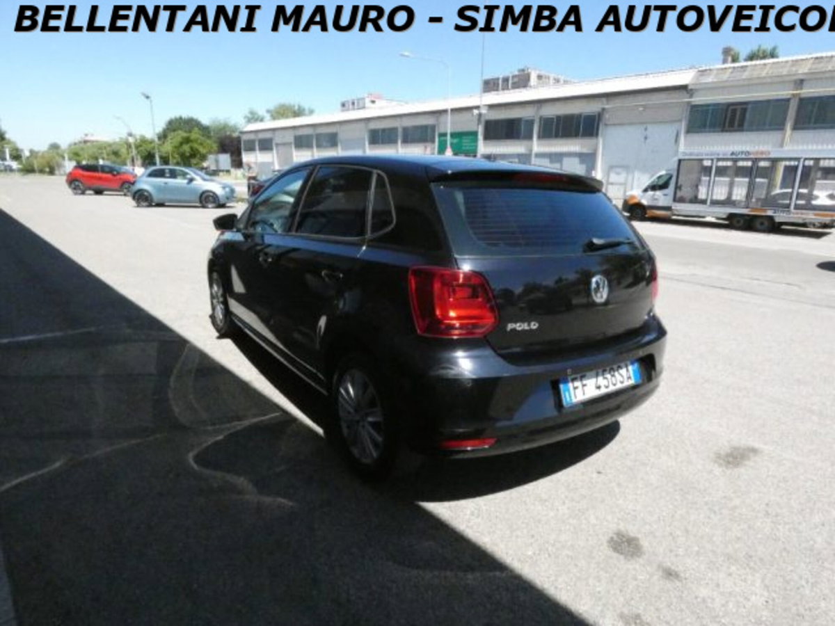 Volkswagen Polo 1.0 MPI 75 CV 5p. Comfortline (6)