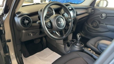 MINI Mini 1.5 Cooper D (7)