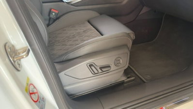 Audi Q5 Sportback 2.0 e-hybrid S line edition quattro 367cv s-tronic (19)