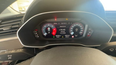 Audi Q3 35 TDI quattro S tronic Business Advanced (12)