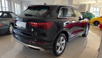 Audi Q3 35 TDI quattro S tronic Business Advanced (4)