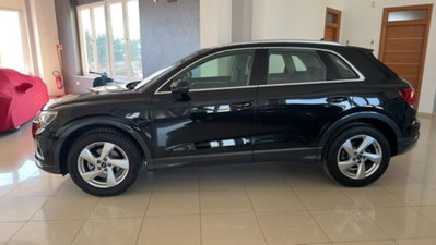Audi Q3 35 TDI quattro S tronic Business Advanced (7)