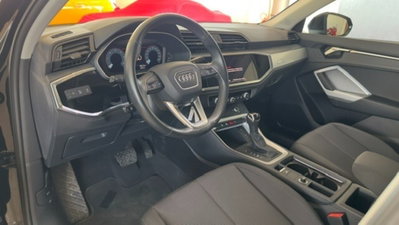 Audi Q3 35 TDI quattro S tronic Business Advanced (8)