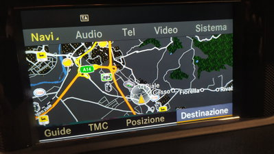 Mercedes-Benz Classe E 250 CGI BlueEFFICIENCY Executive (17)