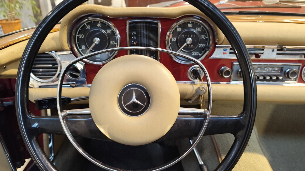 Mercedes-Benz SL 280 cat Chrome (11)