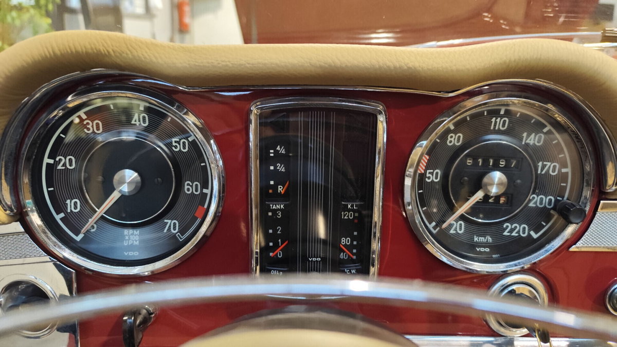 Mercedes-Benz SL 280 cat Chrome (12)