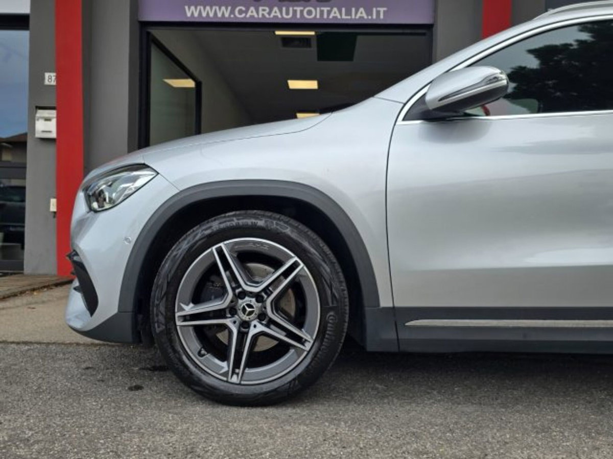 Mercedes-Benz GLA SUV 200 d AMG Line Premium Plus 4matic auto (20)