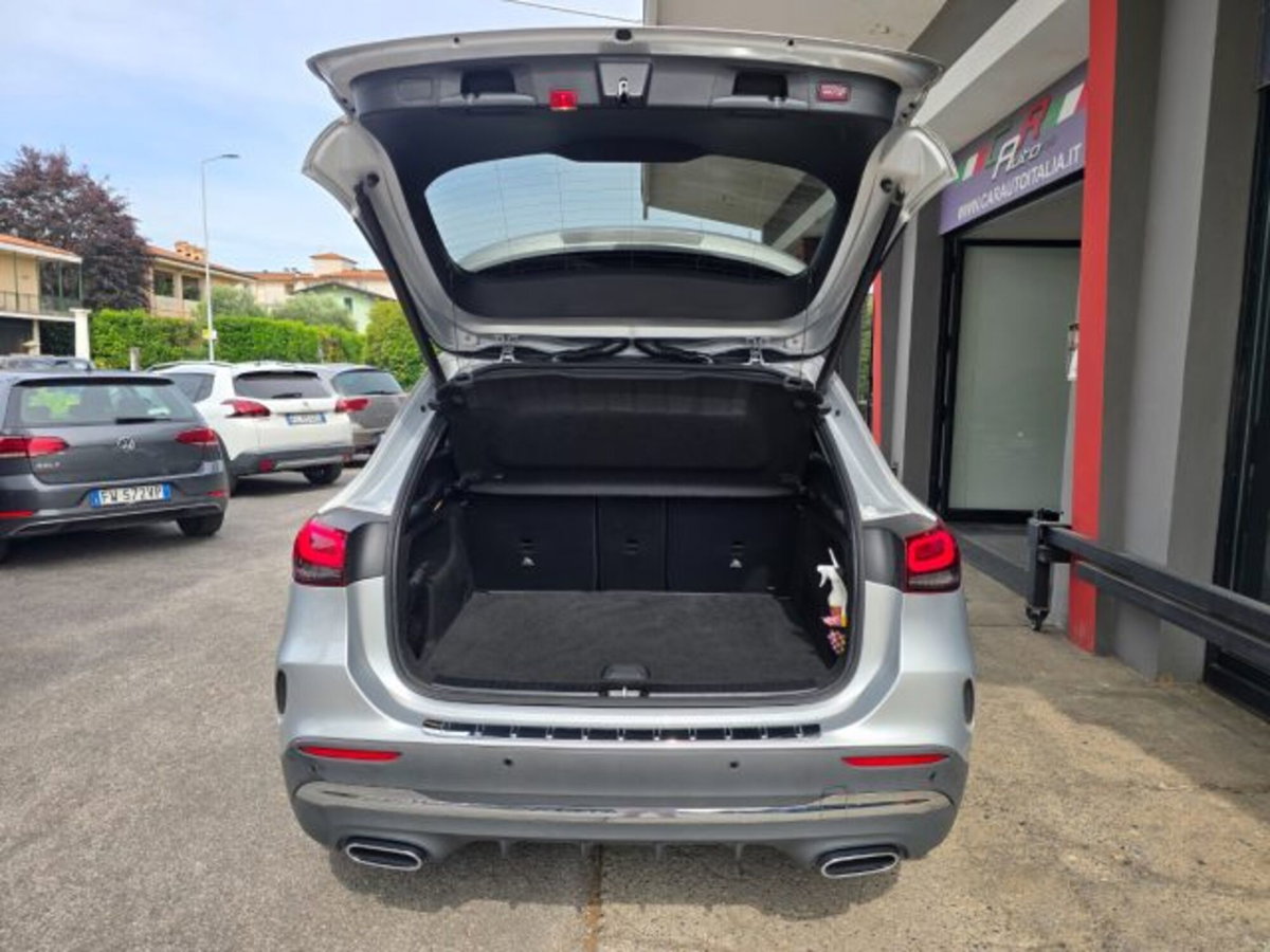 Mercedes-Benz GLA SUV 200 d AMG Line Premium Plus 4matic auto (9)