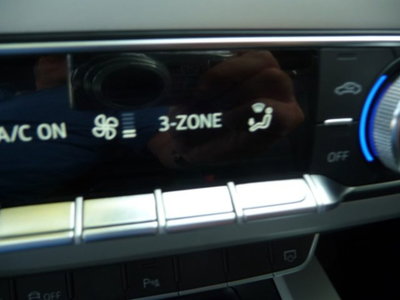Audi A4 Avant 40 g-tron S tronic Business Advanced (11)