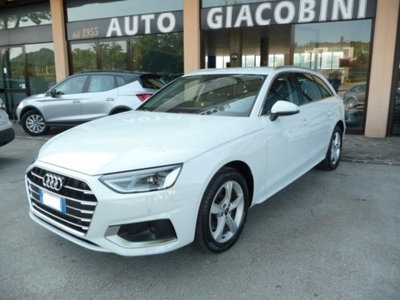 Audi A4 Avant 40 g-tron S tronic Business Advanced (2)