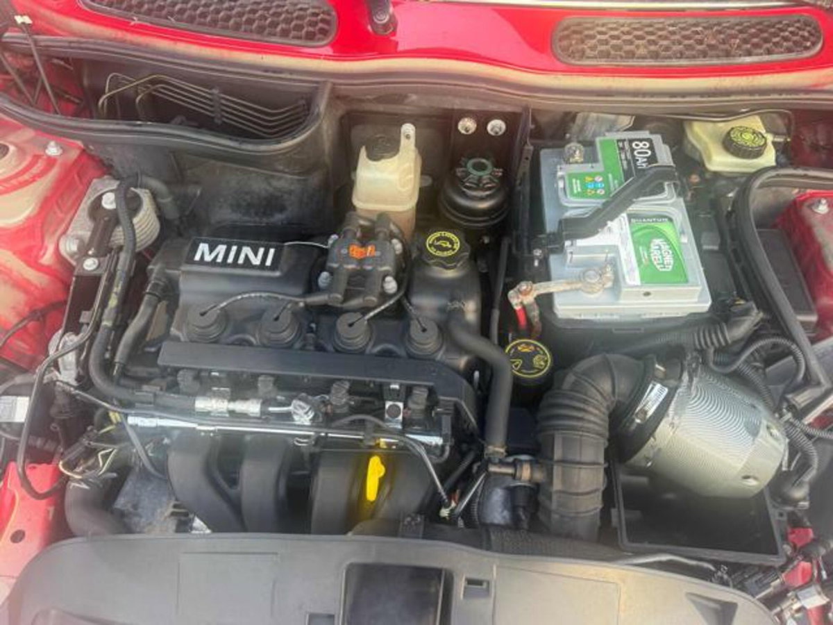 MINI Mini 1.6 16V Cooper