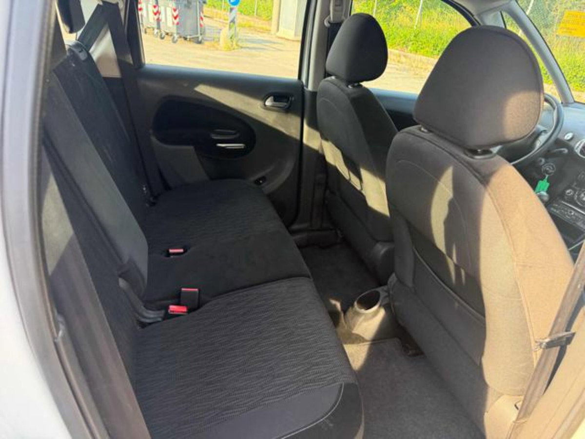 Citroen C3 Picasso 1.6 HDi 90 Exclusive Theatre (10)