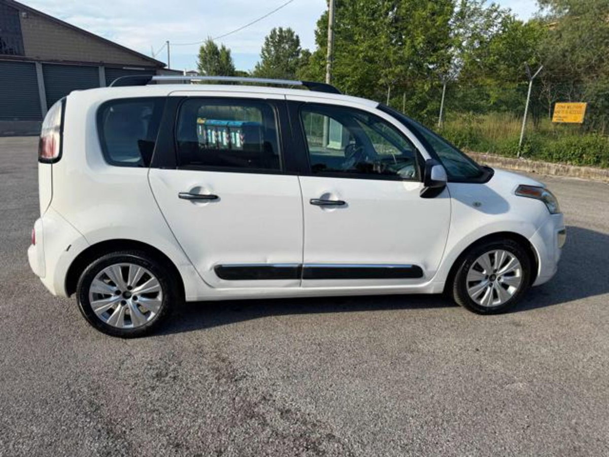 Citroen C3 Picasso 1.6 HDi 90 Exclusive Theatre (11)
