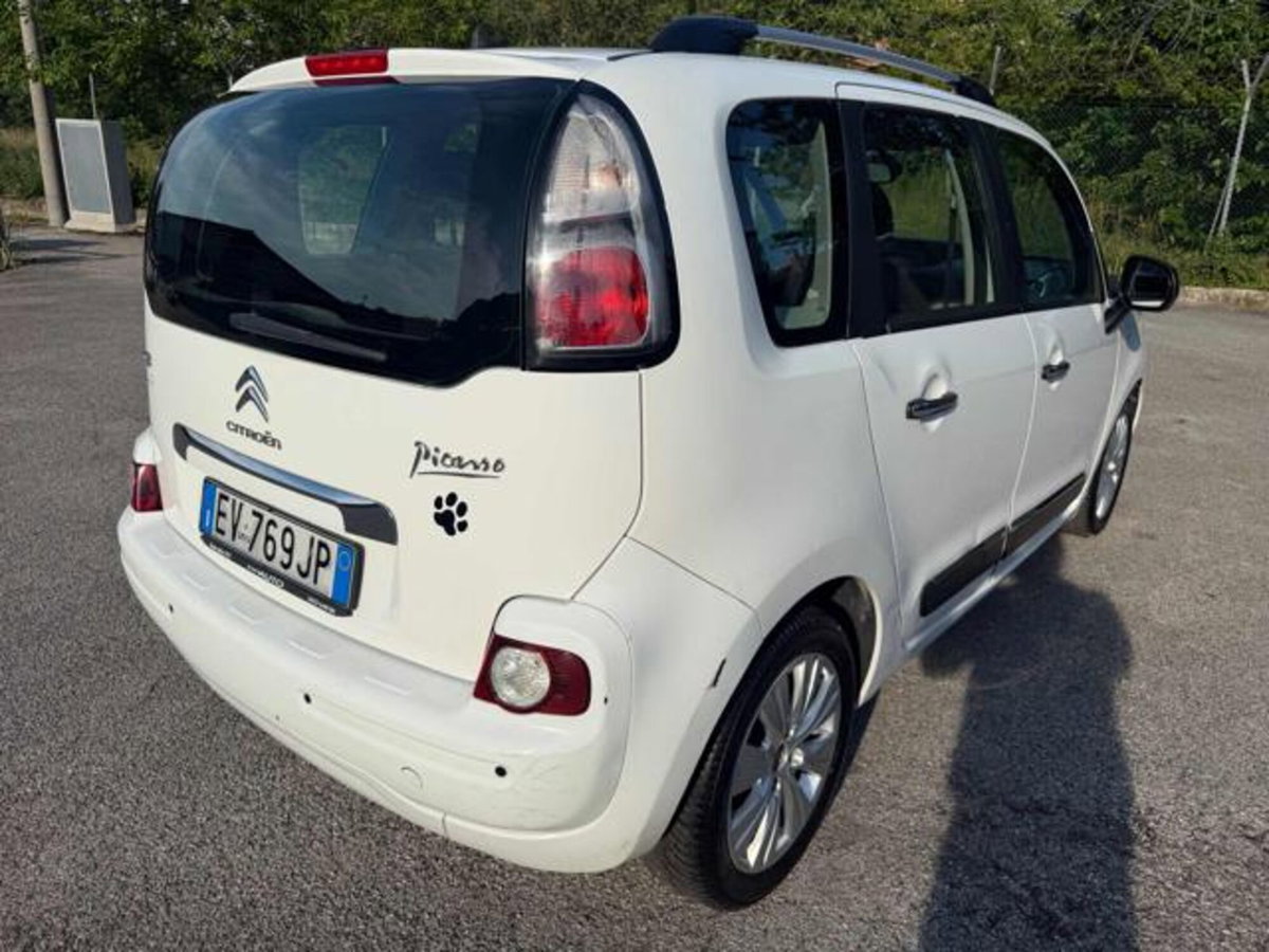 Citroen C3 Picasso 1.6 HDi 90 Exclusive Theatre (16)