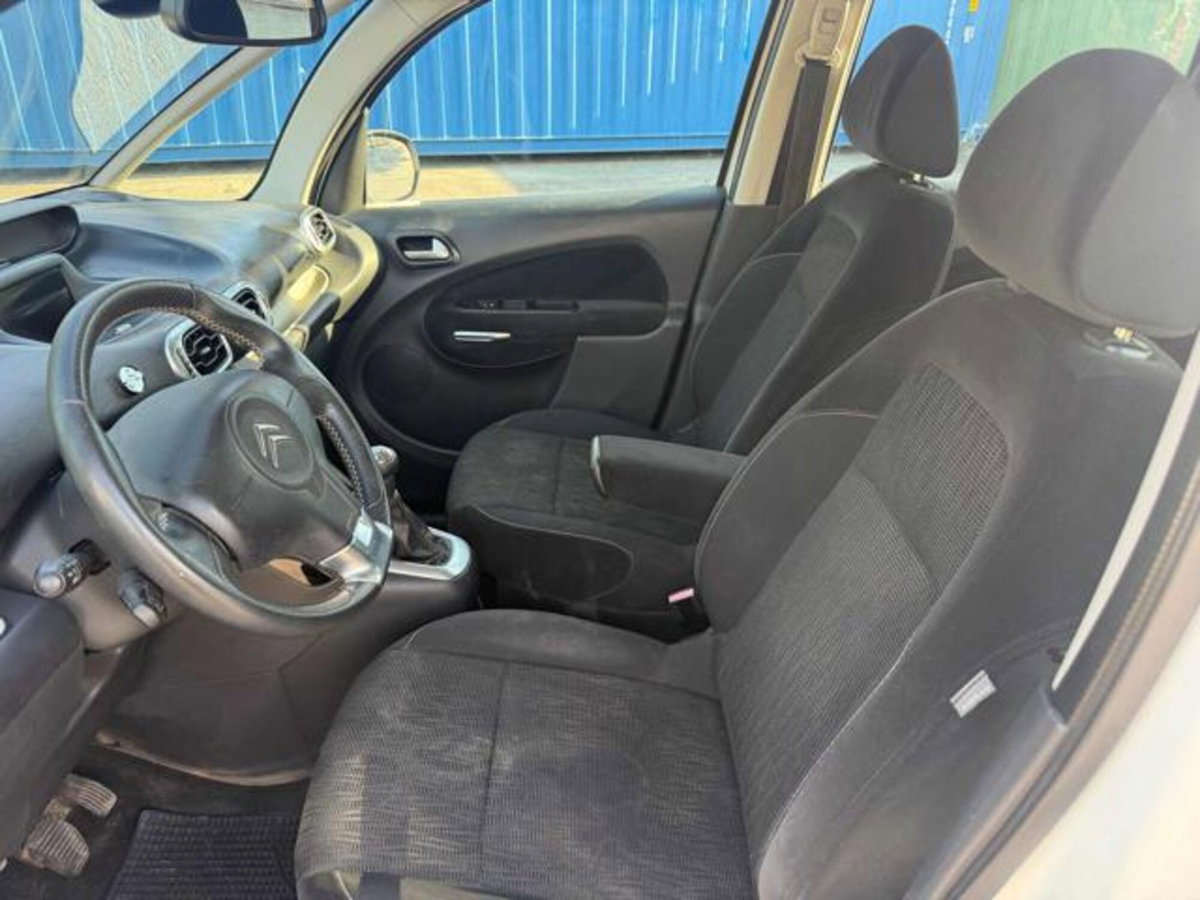 Citroen C3 Picasso 1.6 HDi 90 Exclusive Theatre (6)
