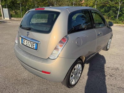 Lancia Ypsilon 1.3 MJT 75 CV Diva (8)
