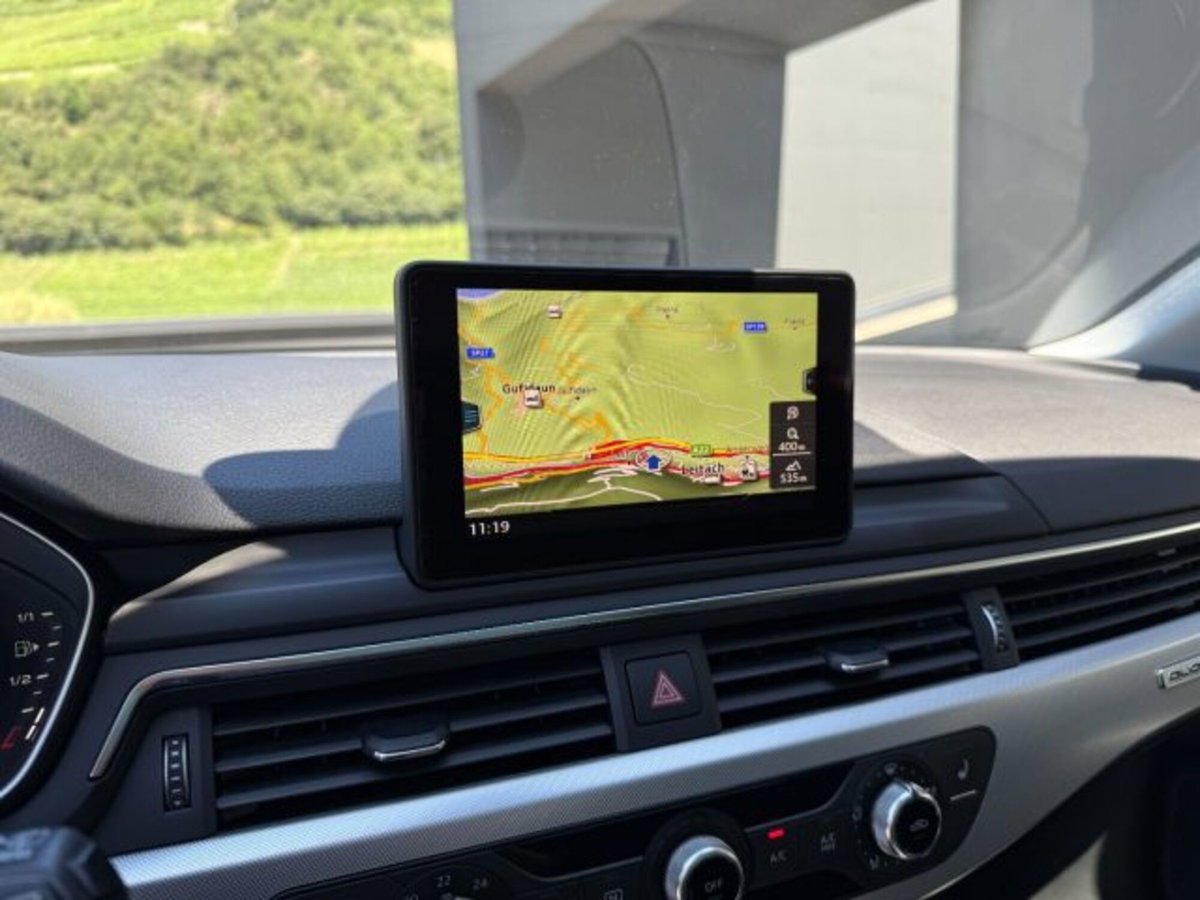 Audi A4 Avant 3.0 TDI 272 CV quattro tiptronic Design (13)