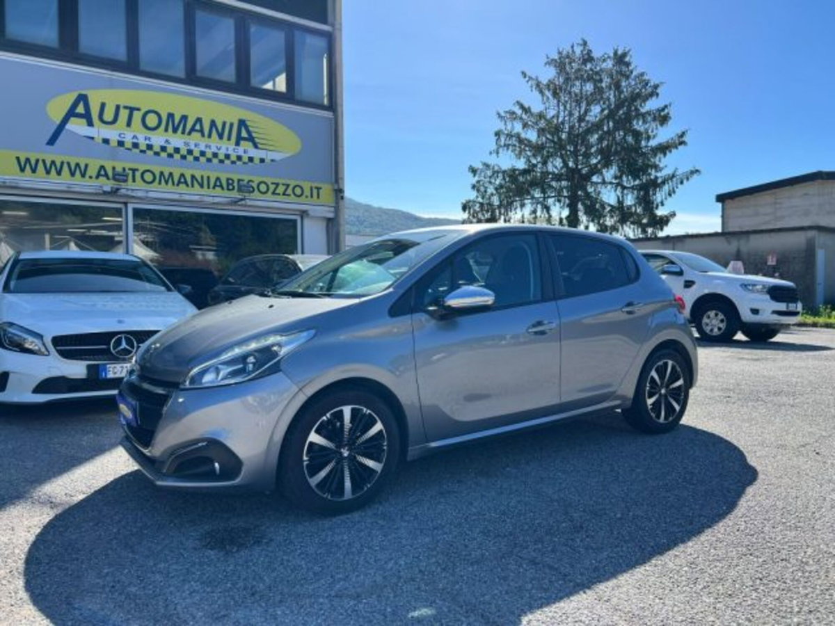 Peugeot 208 82 Stop&Start 5 porte Signature