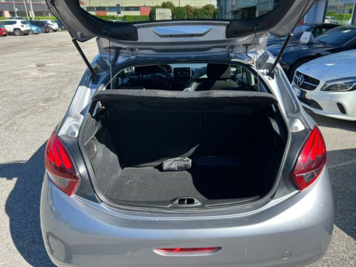Peugeot 208 82 Stop&Start 5 porte Signature (20)