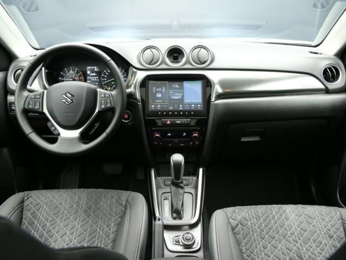 Suzuki Vitara 1.4h Starview 4wd allgrip 110cv at (12)