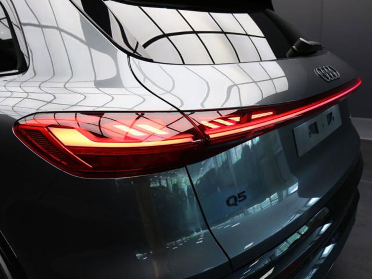 Audi Q5 2.0 tdi mhev+ S line edition quattro 204cv s-tronic (12)