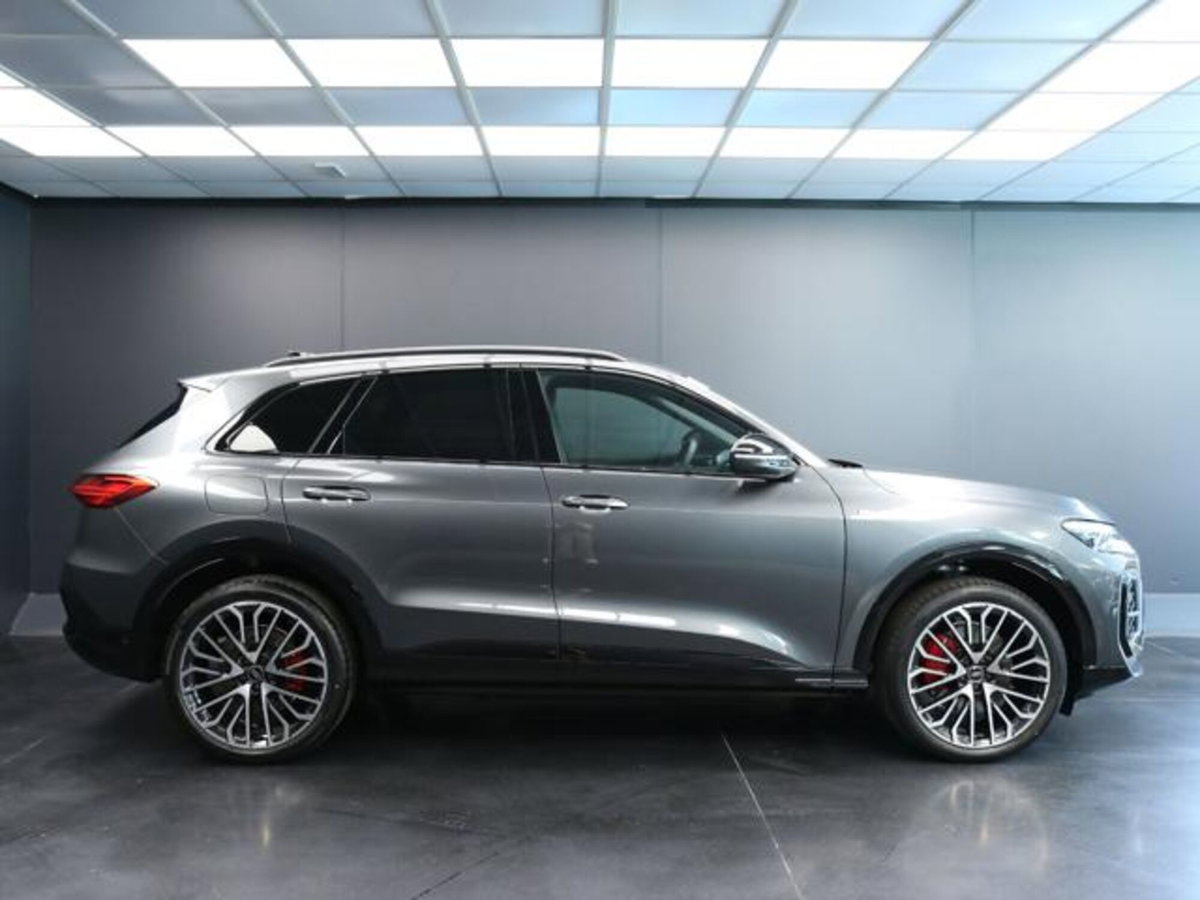 Audi Q5 2.0 tdi mhev+ S line edition quattro 204cv s-tronic (3)