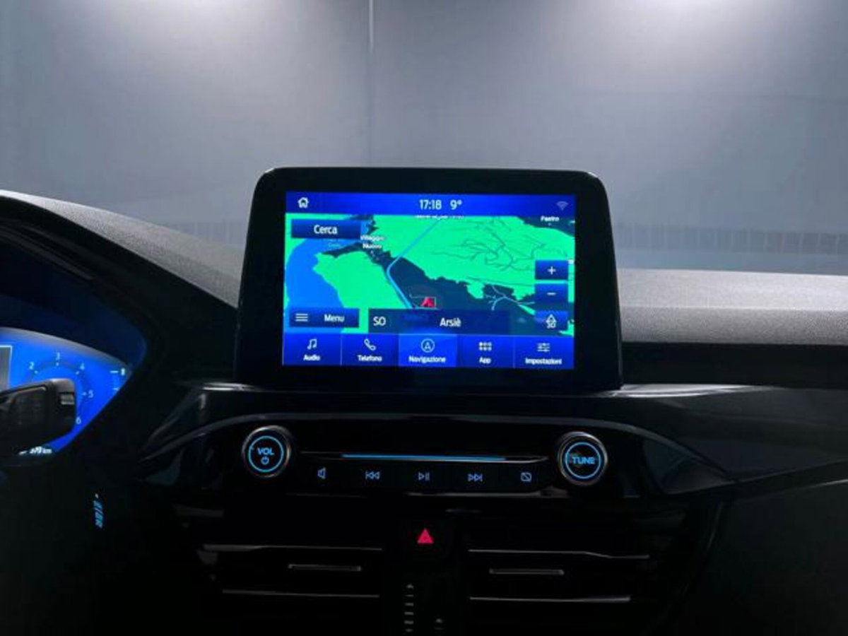 Ford Kuga 2.0 EcoBlue 120 CV aut. 2WD ST-Line X (13)