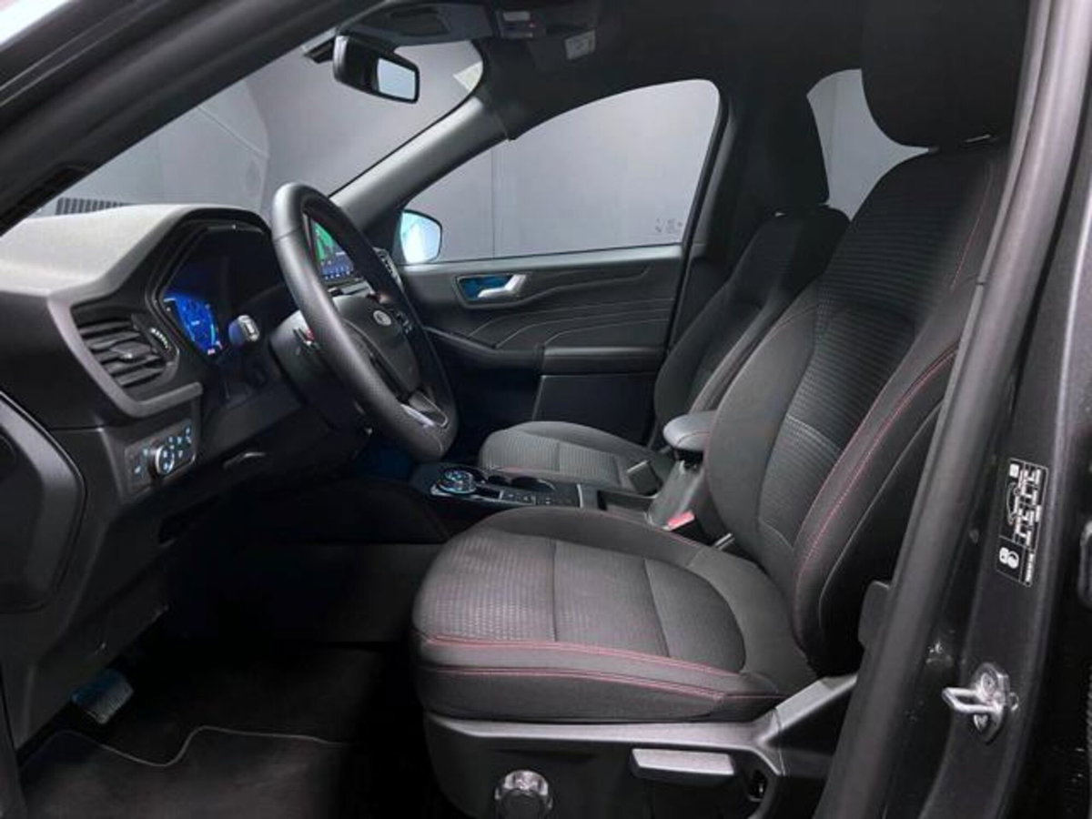 Ford Kuga 2.0 EcoBlue 120 CV aut. 2WD ST-Line X (3)