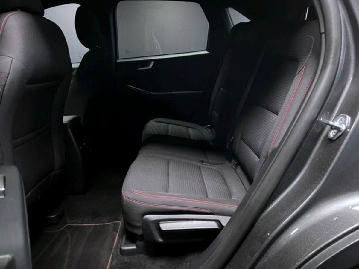 Ford Kuga 2.0 EcoBlue 120 CV aut. 2WD ST-Line X (8)