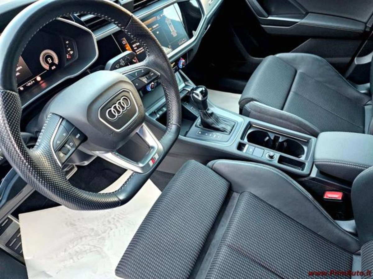 Audi Q3 Sportback 35 TDI quattro S tronic S line edition (10)