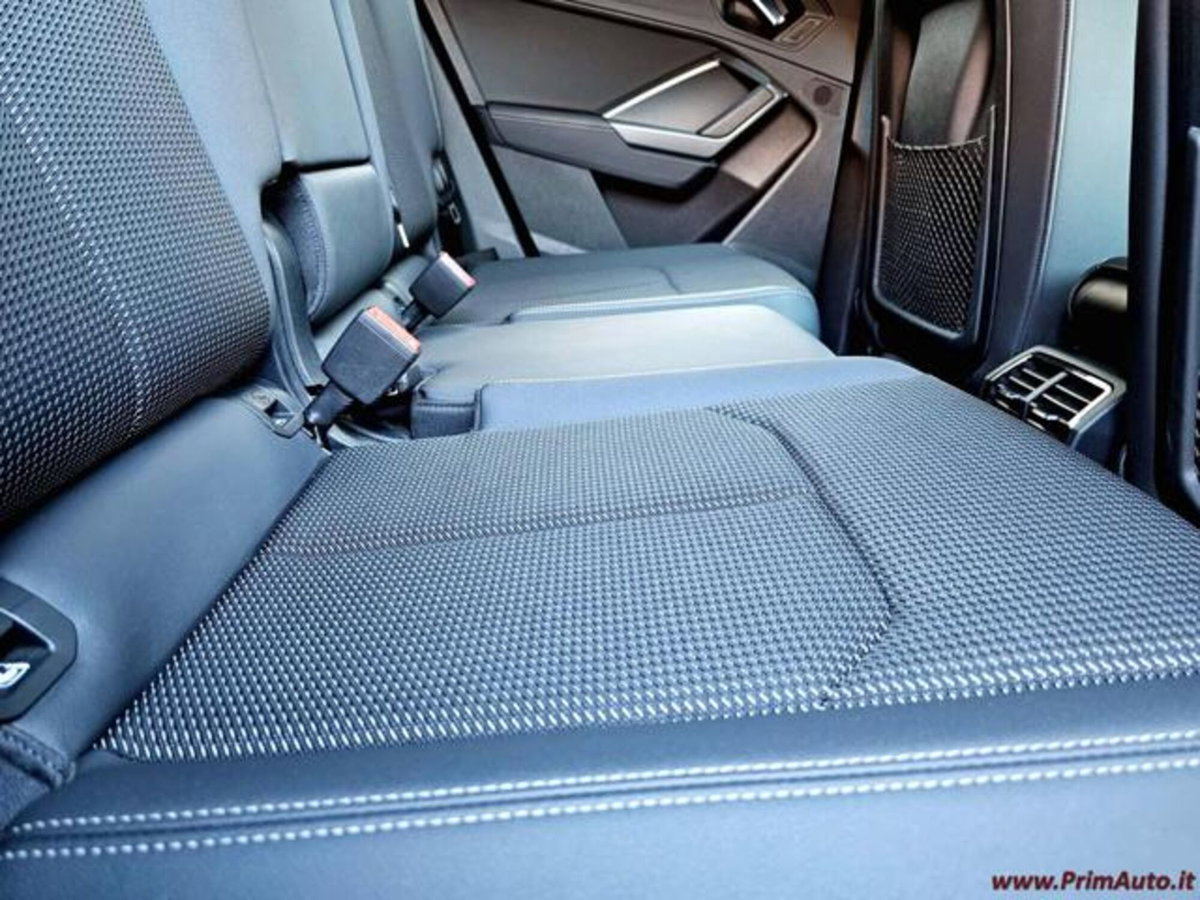 Audi Q3 Sportback 35 TDI quattro S tronic S line edition (14)