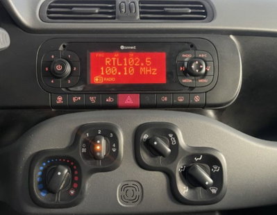Fiat Panda 1.0 firefly hybrid s&s 70cv 5p.ti (8)