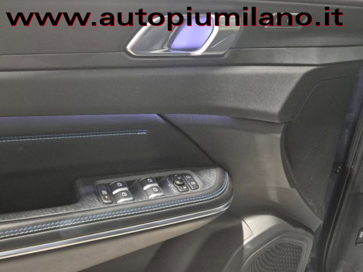 Lynk & Co 01 01 1.5 td phev (11)