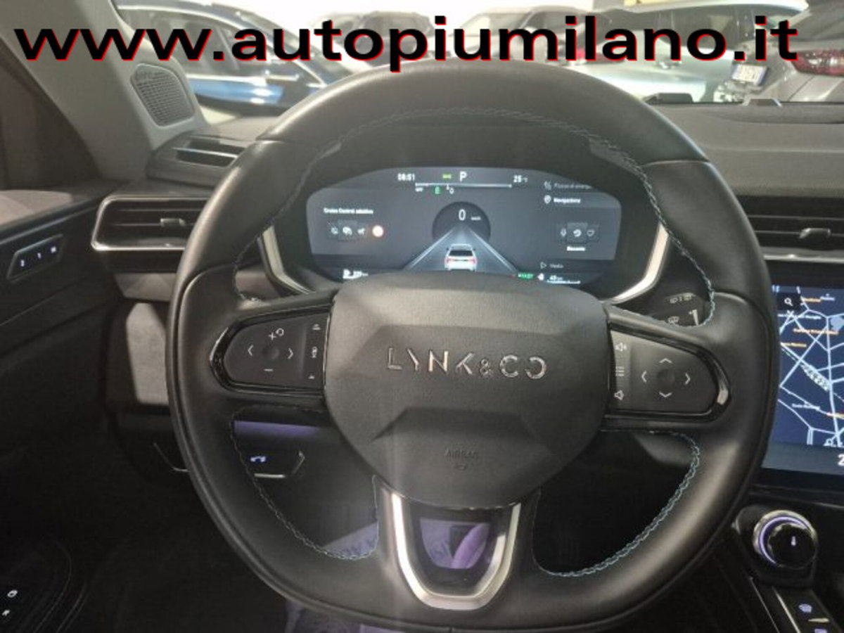 Lynk & Co 01 01 1.5 td phev (20)