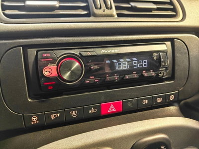 Fiat Panda 1.0 firefly hybrid Pop s&s 70cv (11)
