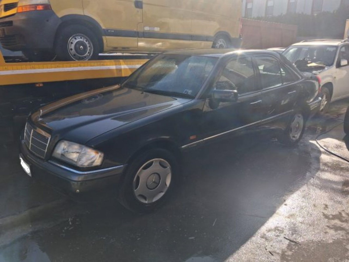 Mercedes-Benz Classe C 180 cat Classic