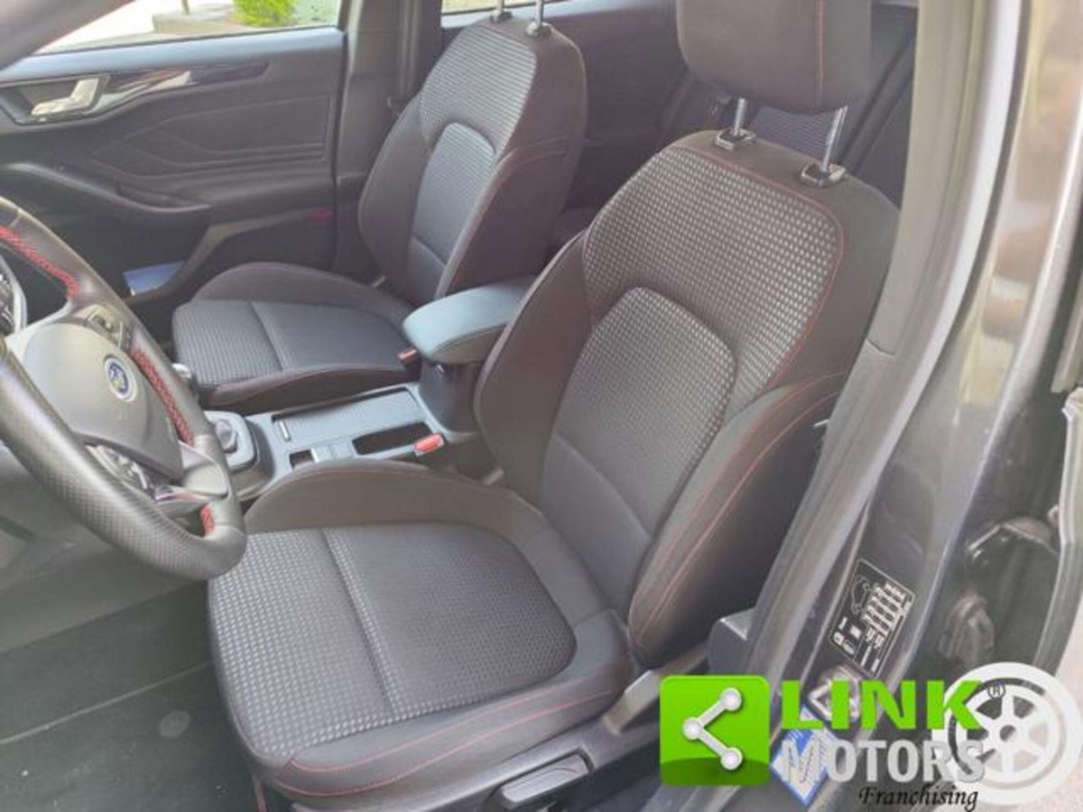 Ford Focus 1.0 EcoBoost Hybrid 125 CV Powershift 5p. ST-Line X (5)