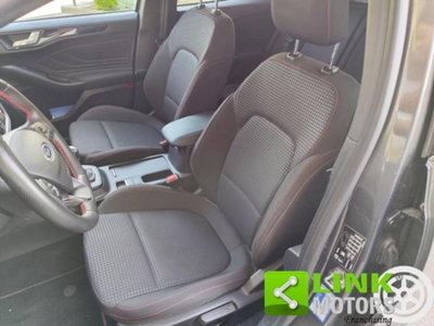 Ford Focus 1.0 EcoBoost Hybrid 125 CV Power. 5p. ST-Line Design (5)