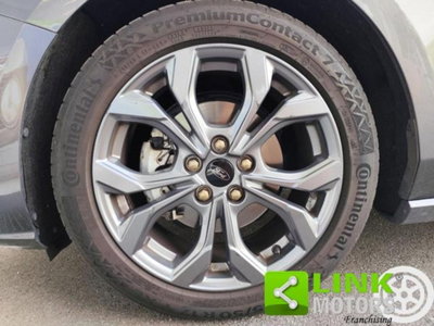 Ford Focus 1.0 EcoBoost Hybrid 125 CV Power. 5p. ST-Line Design (9)